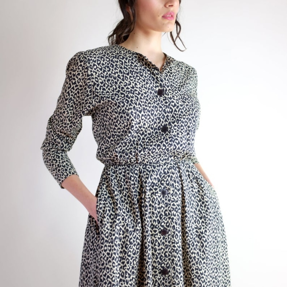 Leopard Silk Vintage 90s Print Midi Dress - Picture 2 of 8